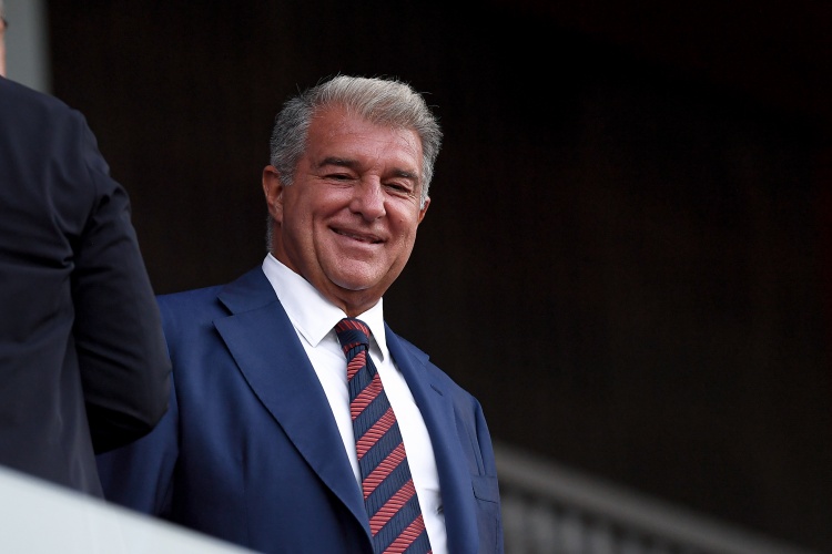 b体育官方下载电脑版-顾问：有拉波尔塔在皇马赢不了，说他与弗洛伦蒂诺勾结没人会信