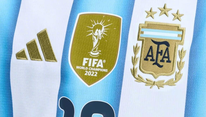 b体育电脑版下载-阿迪达斯领跑2026世界杯球衣供应,阿根廷主场球衣销量第一|美加墨世界杯|梅西|耐克|德国|美加_新浪体育_新浪新闻